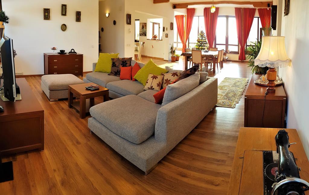 Jasmine Residence Prejmer Εξωτερικό φωτογραφία